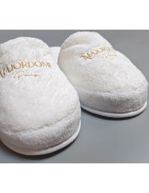 Luxury velvet slippers with embroidered logo - Marshmallow sole