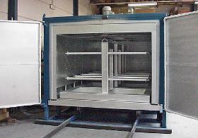  Oven for thermal treatments