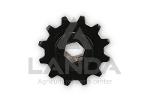 Sprockets of conveyor chains for combine harvester