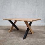 MI-BOIS - Dining table made of steel and solid oak