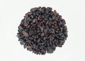 Red-Black Raisins