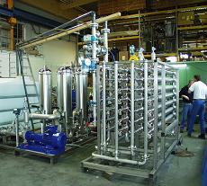Dye and product desalination