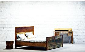 Reclaimed Wood Resort Farmhouse Bed