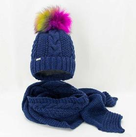 Set in braids, hat with pompom, scarf navy