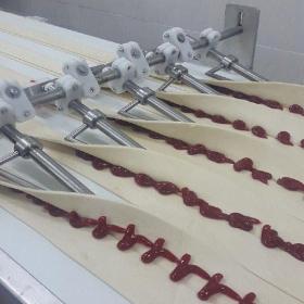 Puff pastry forming line