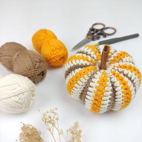 Crochet Striped Pumpkin Pattern