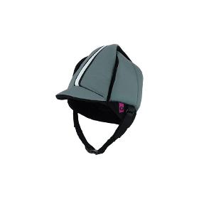 Breathable peaked cap
