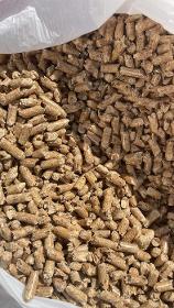 We sell granulated herbal flour from alfalfa (pellets)
